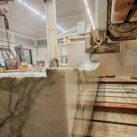 Arabescato Bankbearbeitung